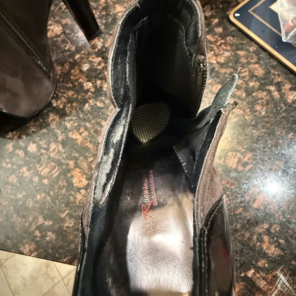 Women’s size 12 wide leather booties - Picture 12 of 13